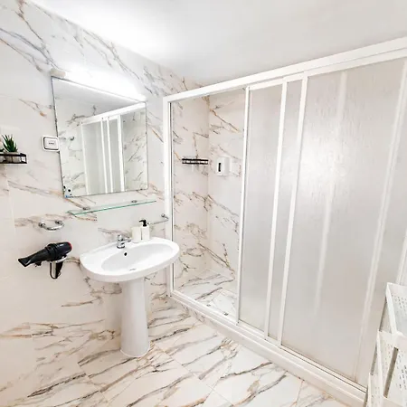 Romana Blue Pet Friendly