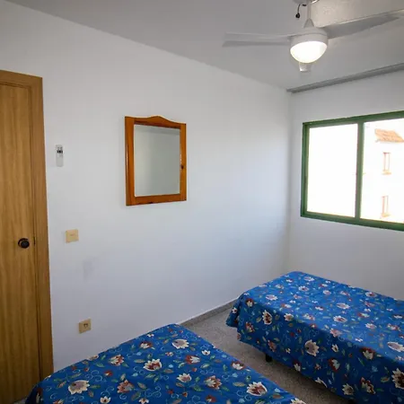 Romana Blue Pet Friendly